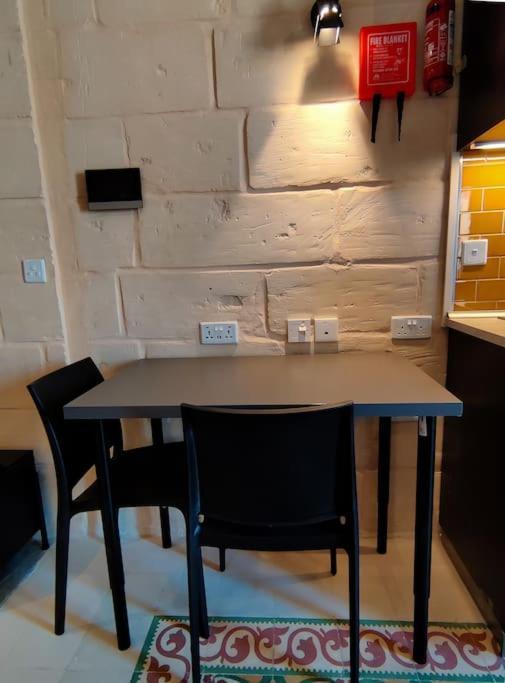 Deck 3 Savynomad Harbour Residences Wow Views Cospicua 外观 照片