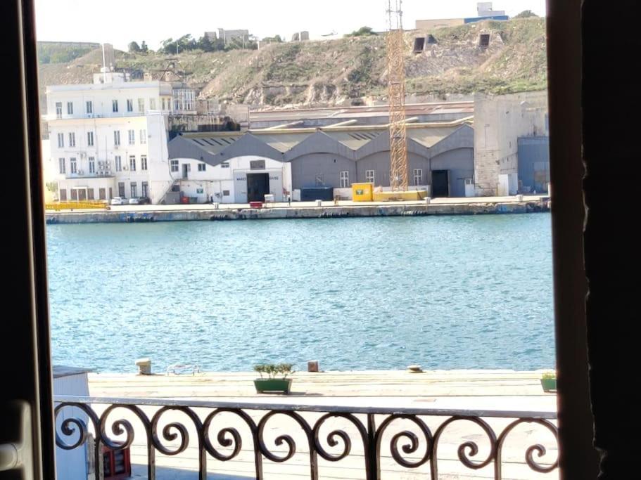 Deck 3 Savynomad Harbour Residences Wow Views Cospicua 外观 照片