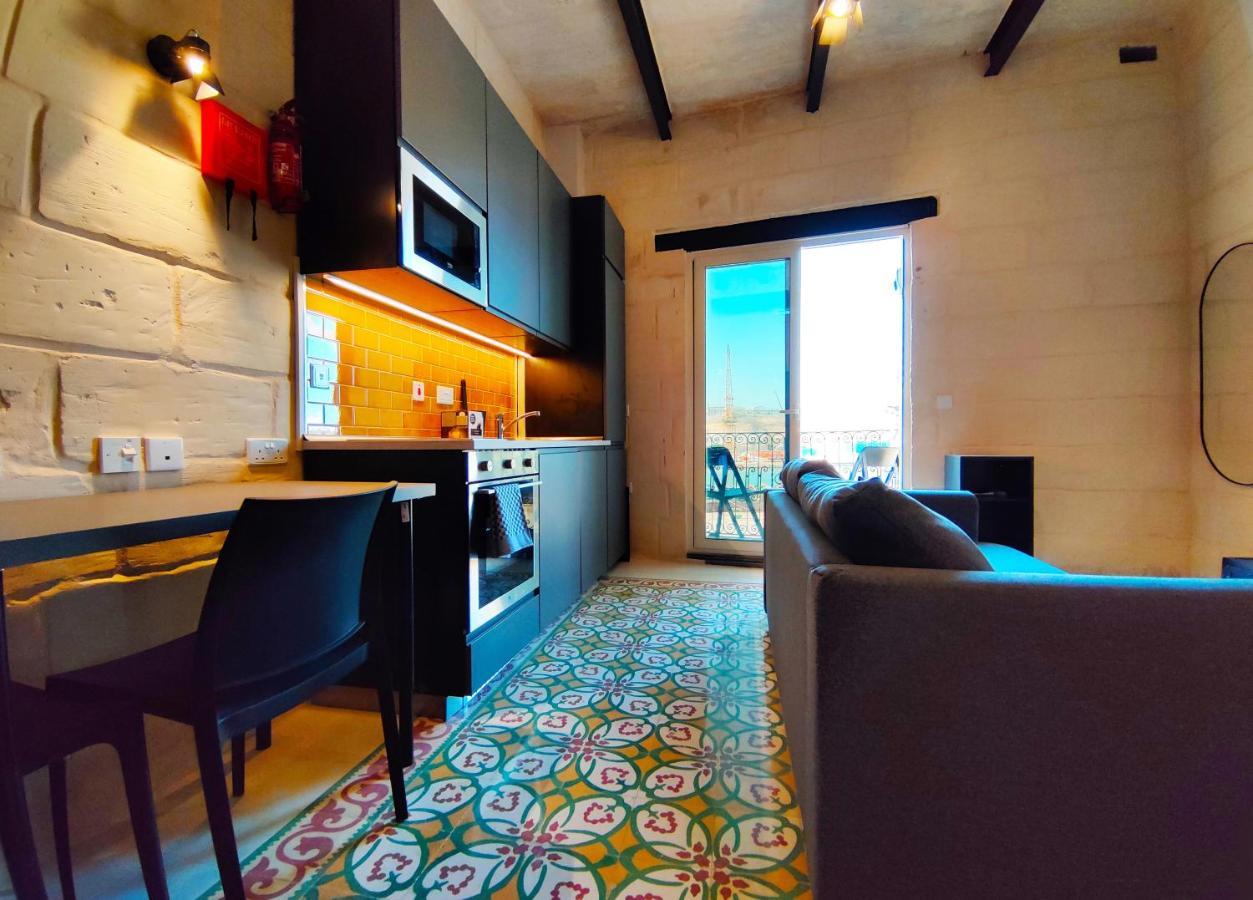 Deck 3 Savynomad Harbour Residences Wow Views Cospicua 外观 照片